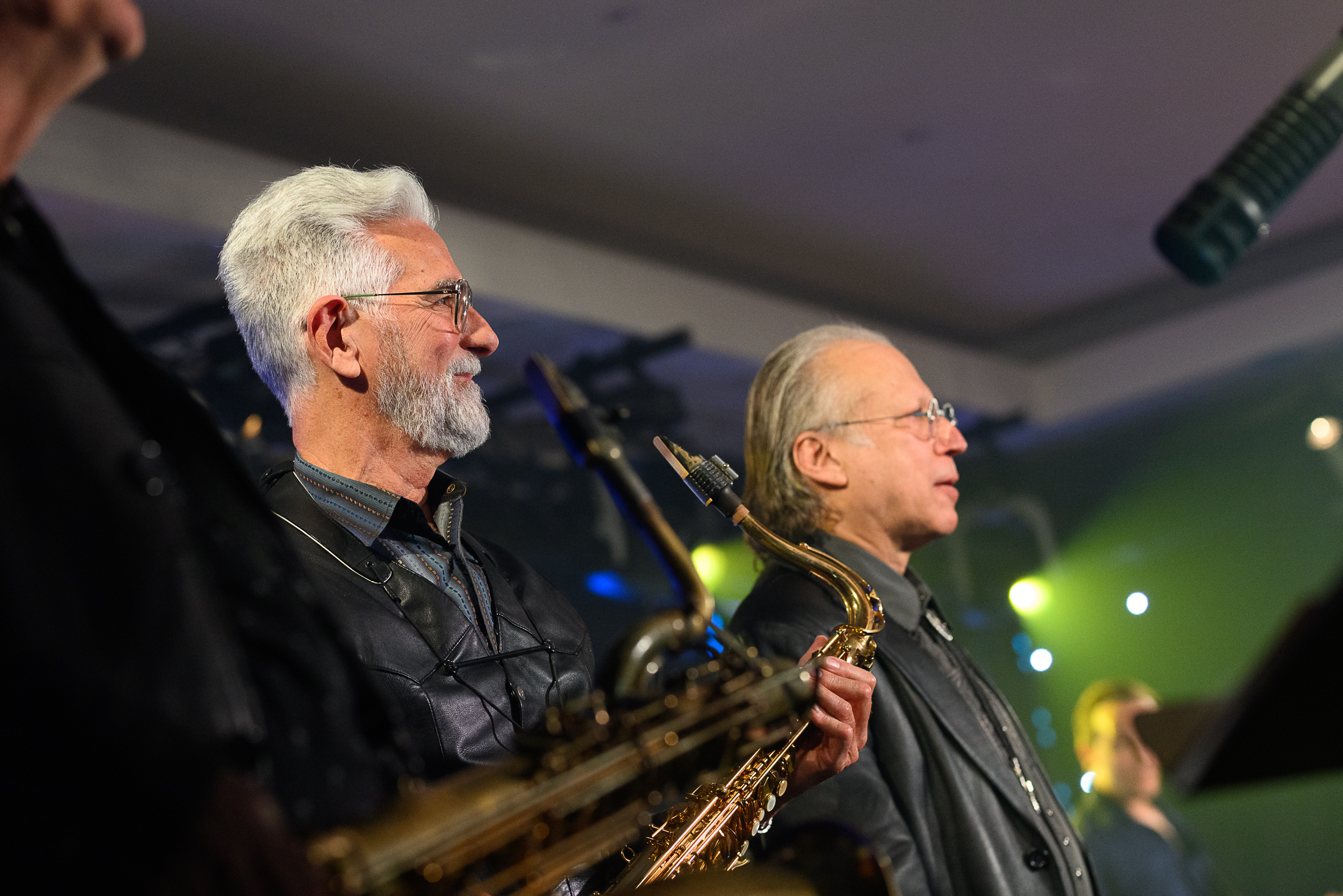 DSC 7698-20251114 Fr Dallas Blues   Soul Revue  TuTu Jones, Gregg A. Smith   Captain Jack Watson with The Texas Horns