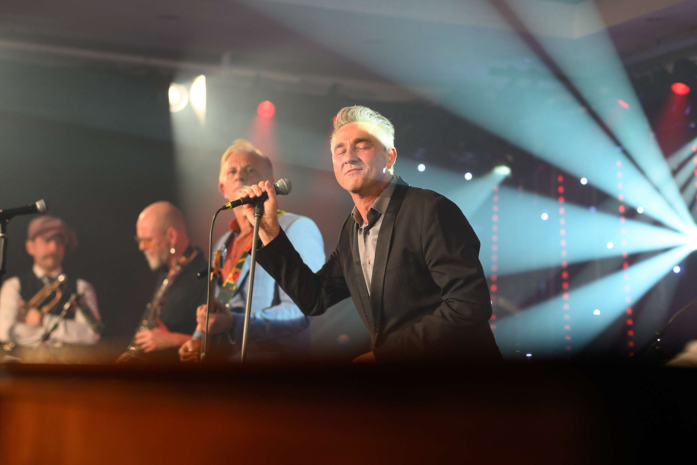 DSC 7815-20251114 Fr B.B.   The Blues Shacks feat. Knock-Out Greg