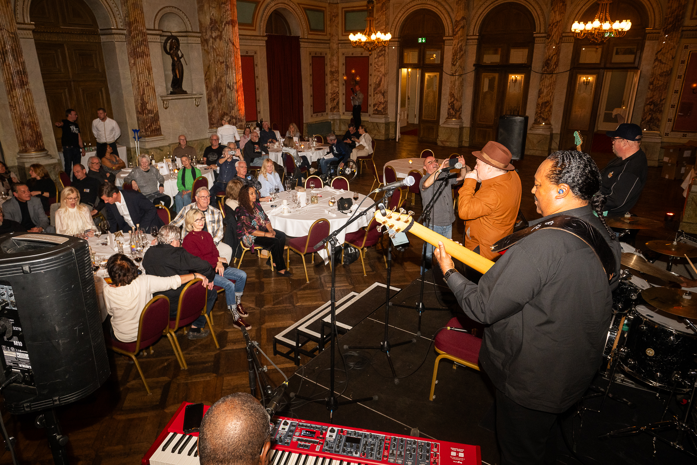 DSC 5448-20251110 Mo Matthew Skoller and Chicago Wind feat. Precious Taylor