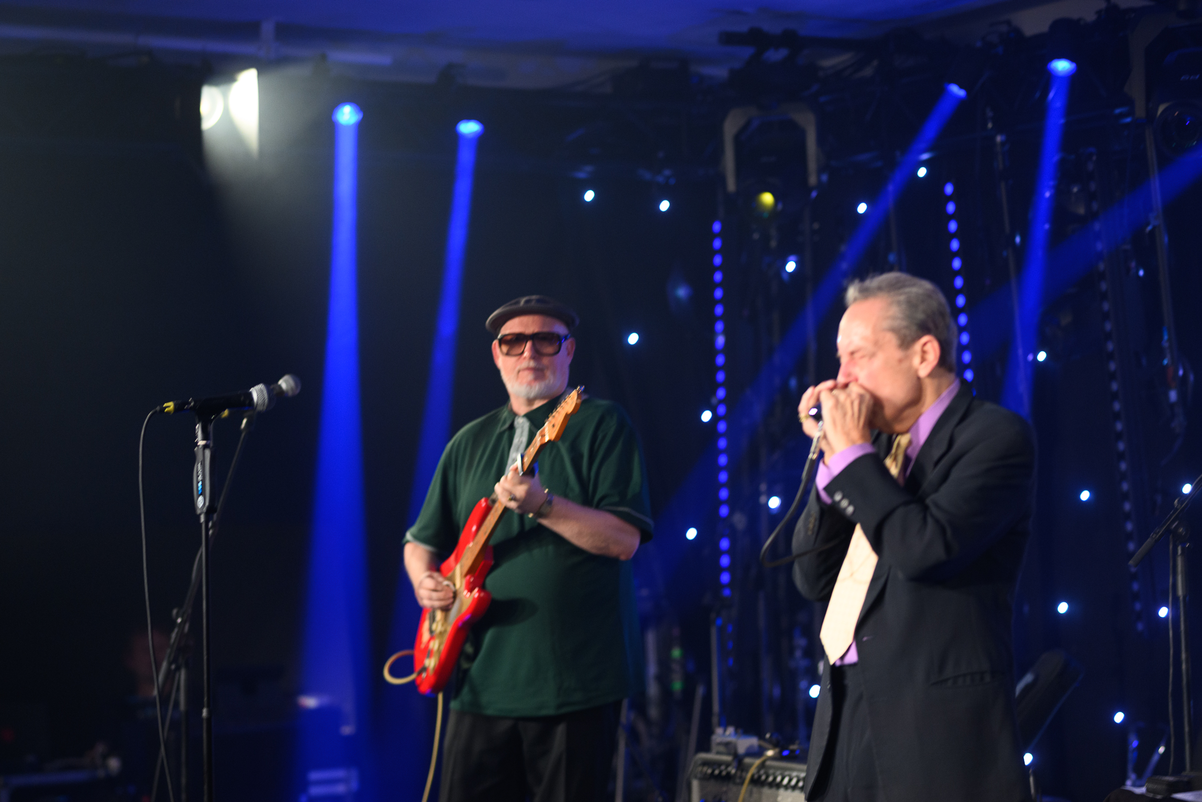 DSC 8190-20251115 Sa Jerry Portnoy s Chicago Blues All-Stars