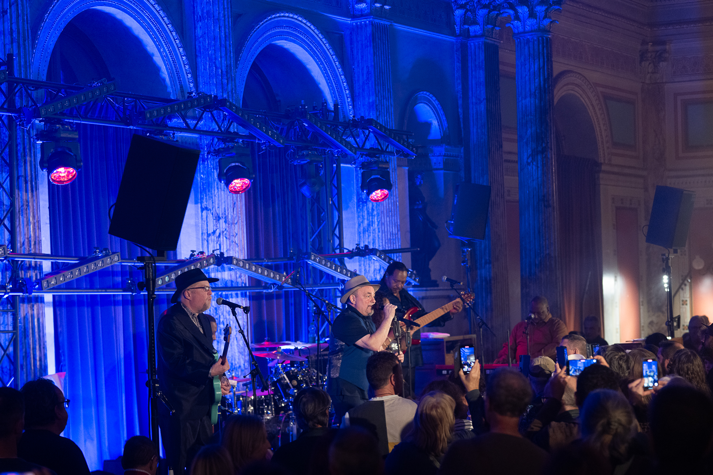 DSC 4806-20251108 Sa Matthew Skoller and Chicago Wind feat. Precious Taylor