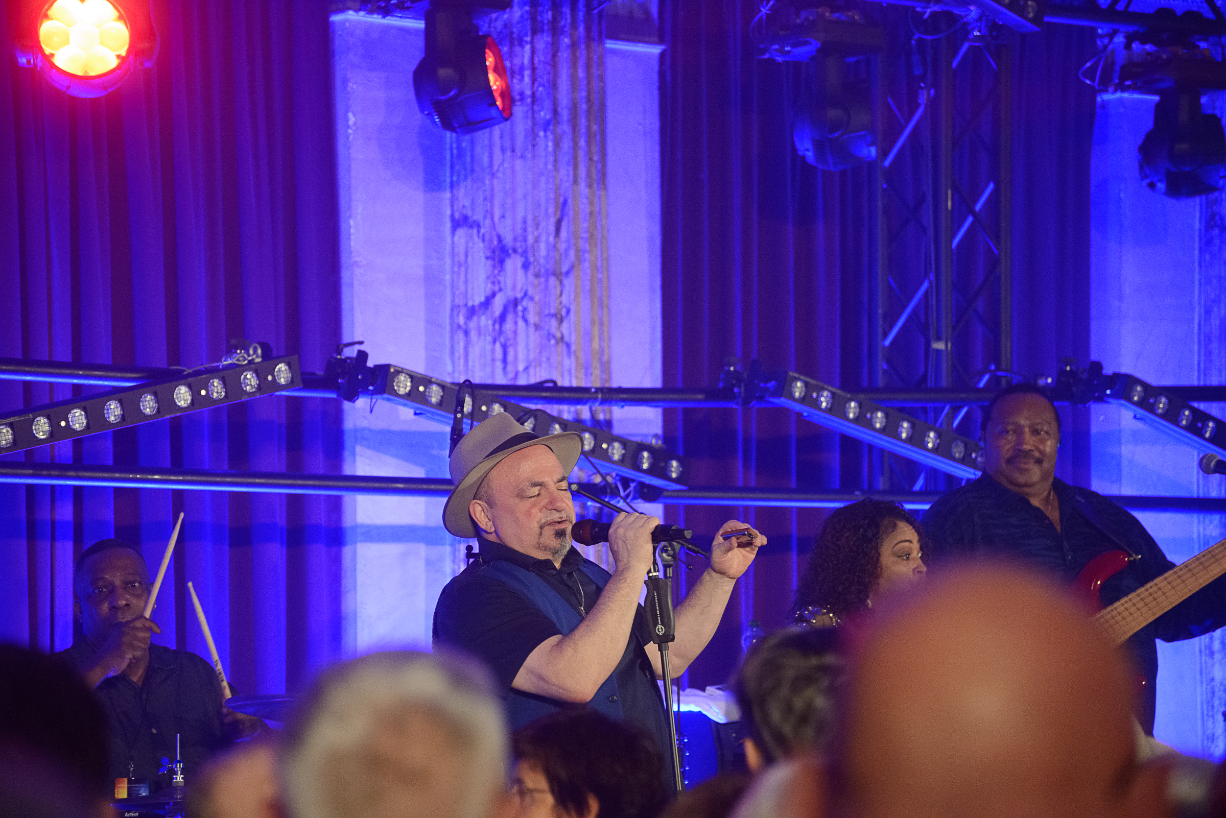 DSC 9410-20251108 Sa Matthew Skoller and Chicago Wind feat. Precious Taylor