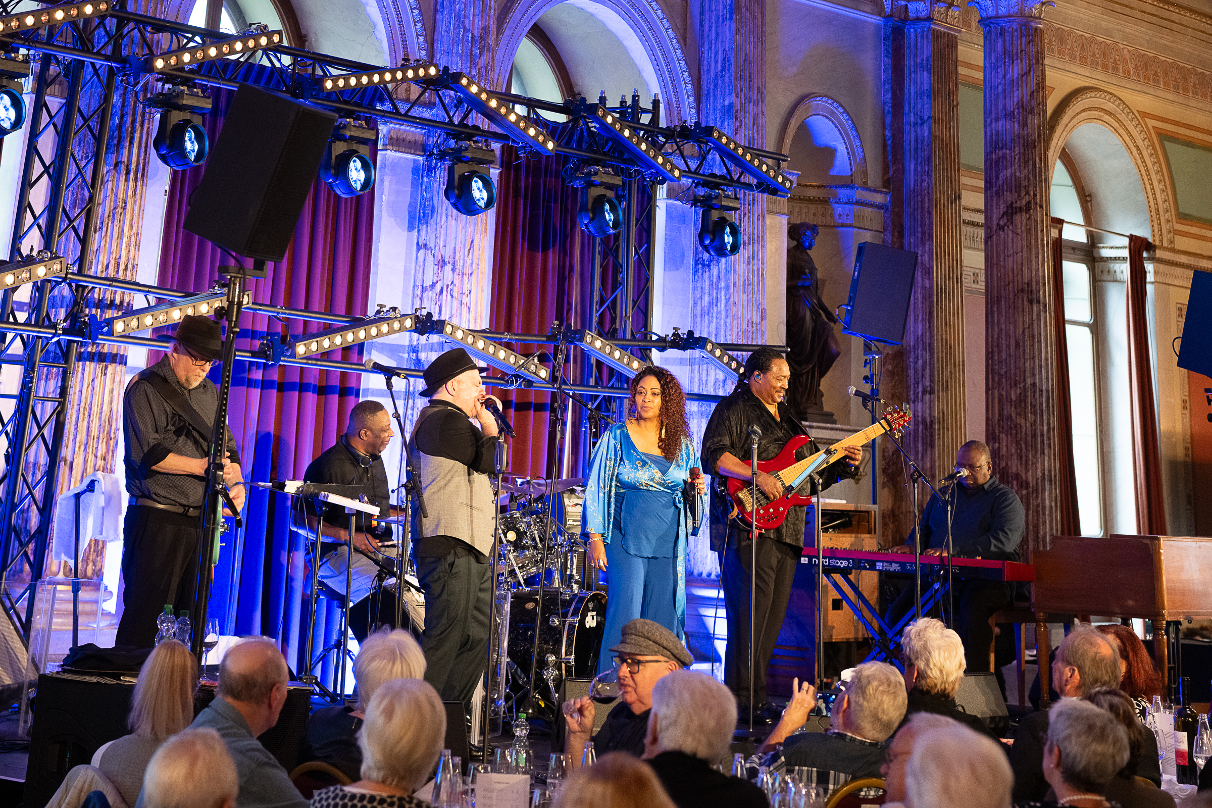 DSC 5254-20251109 So Matthew Skoller and Chicago Wind feat. Precious Taylor