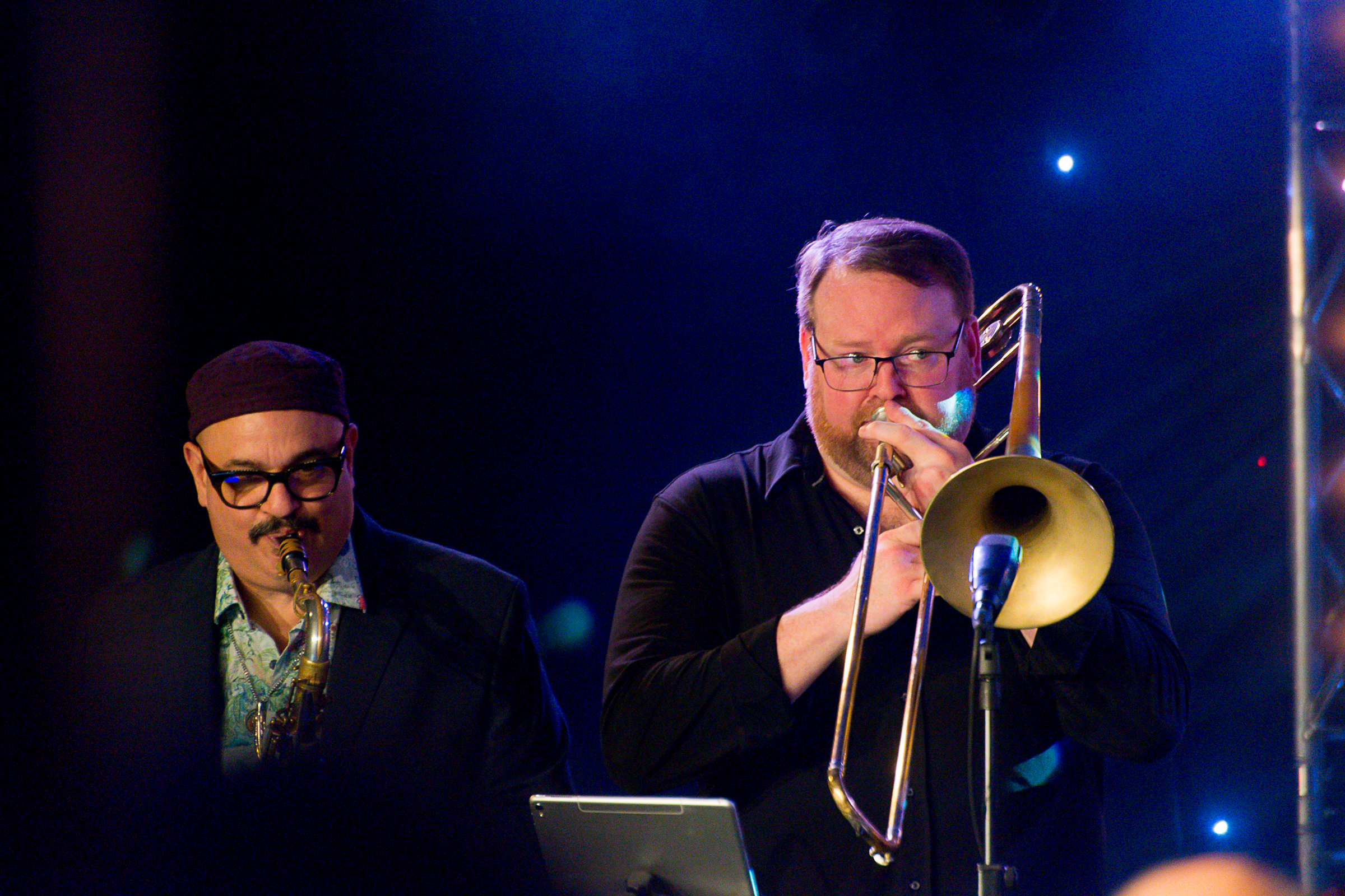 DSC 1599-20231116 Do The Love Light Orchestra