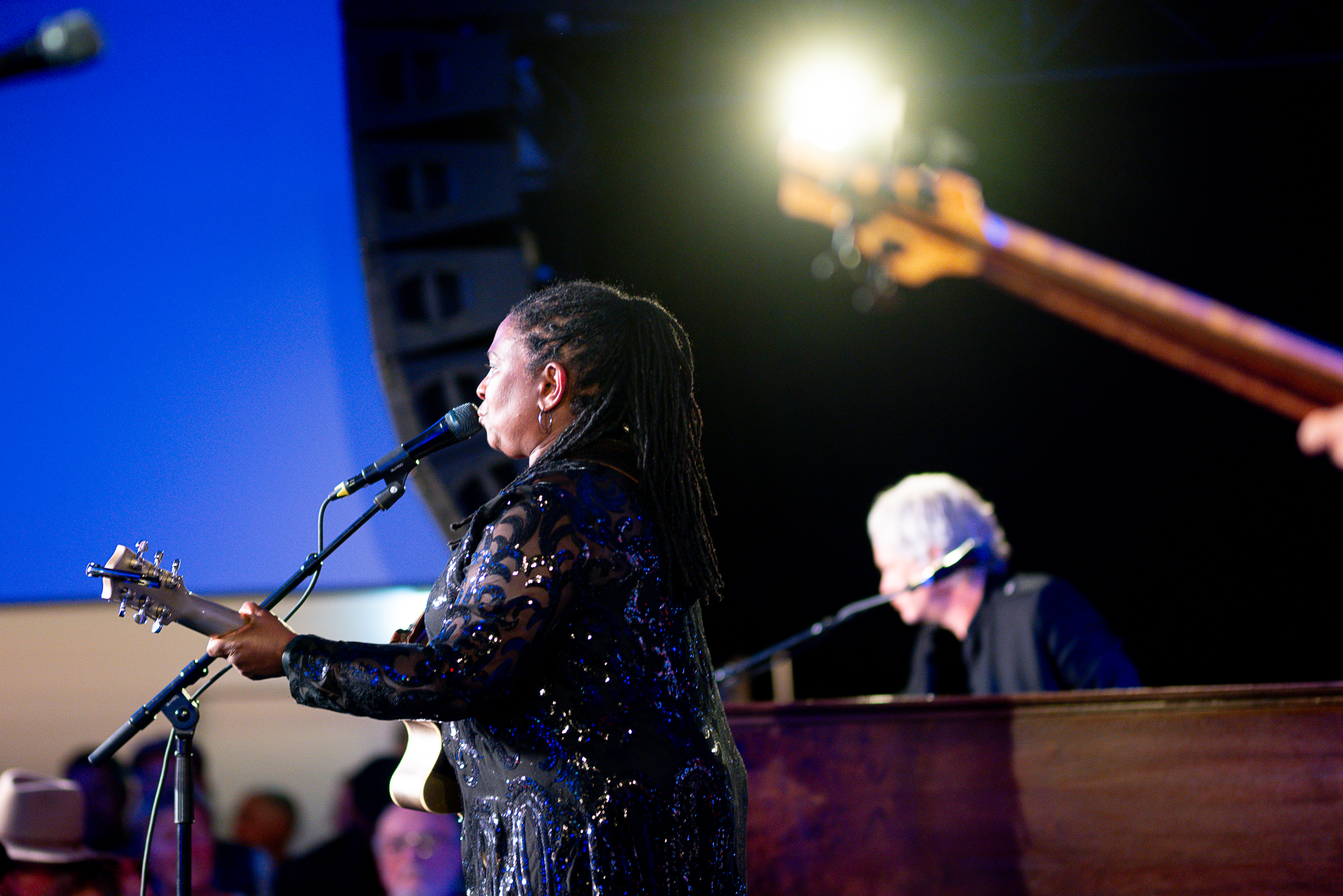 DSC 6233-20241115 Fr Ruthie Foster