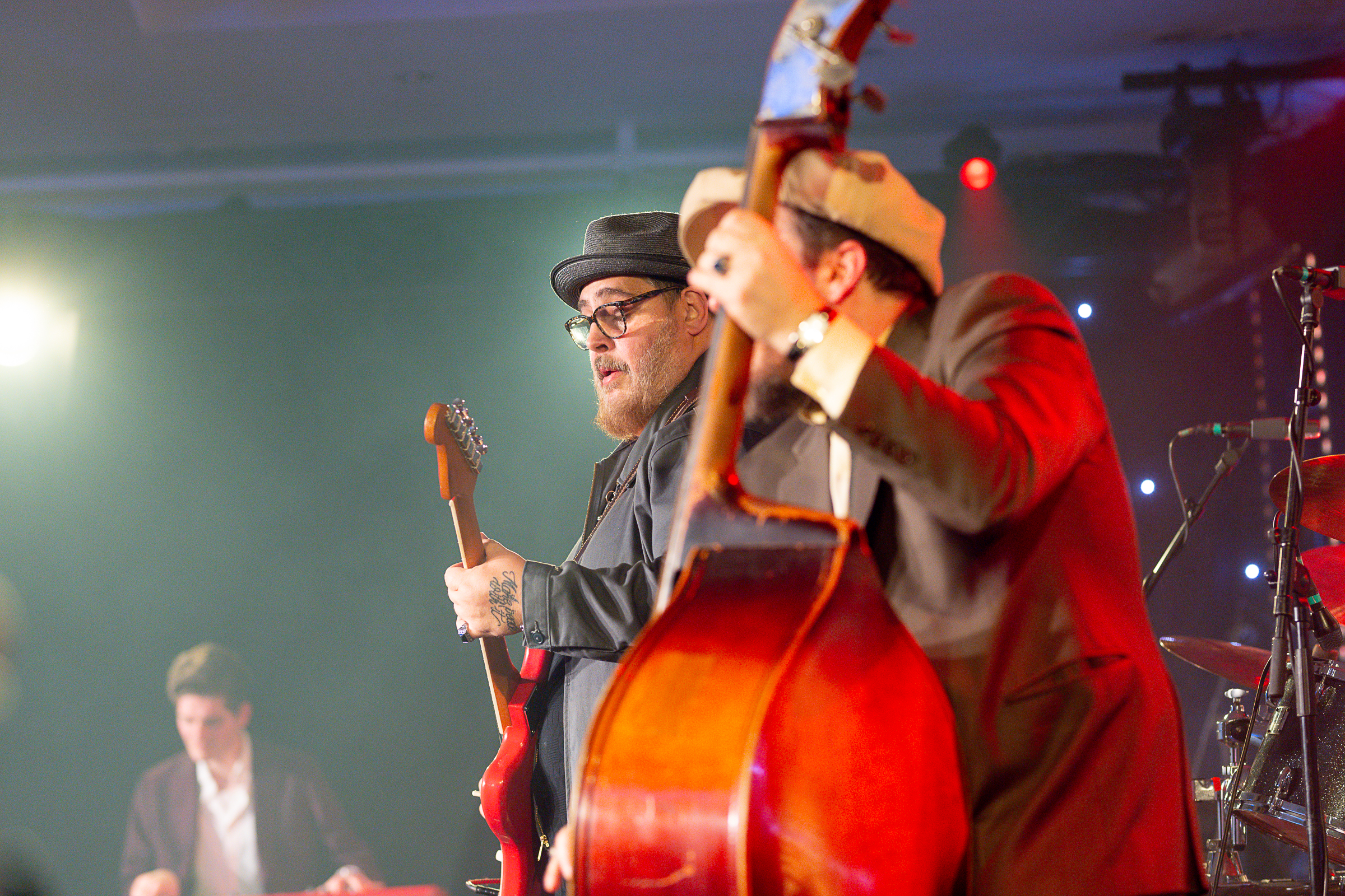 DSC 7481-20241116 Sa Nick Moss Band feat Dennis Gruenling with Special Guest Ben Levin